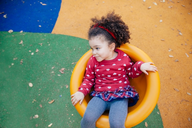 Speeltijd voor kinderen met felle kleuren