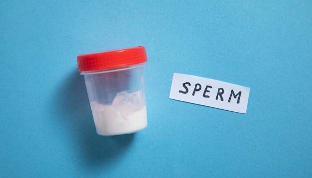 Sperm sample collection container