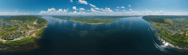 球状のパノラマ 360 度ロシア ヴォルガ川への旅 中央ロシア サマラ ルカ ヴォルガ ロシアのジグリ山脈の夏の風景