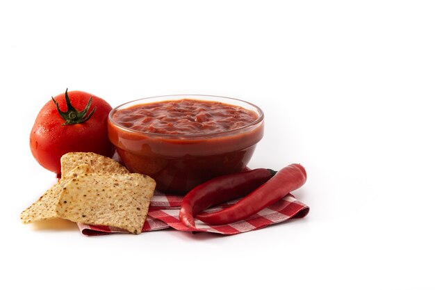 Foto salsa di peperoncino piccante in una ciotola