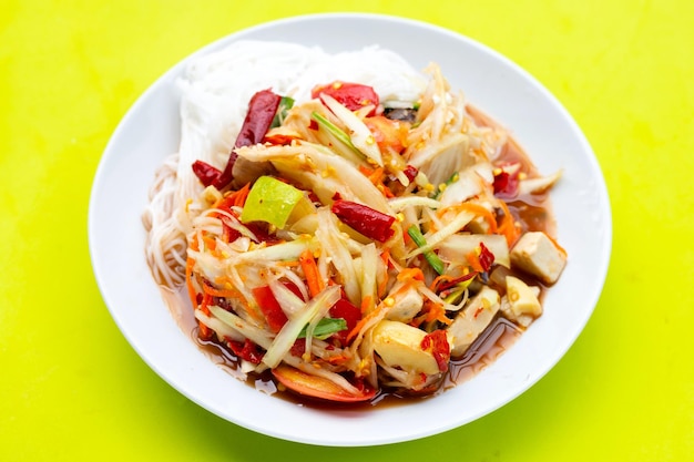 Spicy green papaya salad with vermicelli