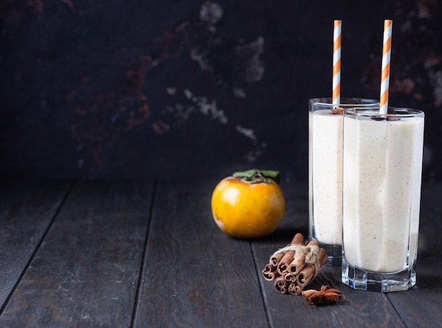 Spicy persimmon smoothie with cinnamon and anise