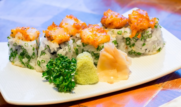 Spicy scallops Sushi