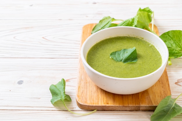 spinach soup bowl