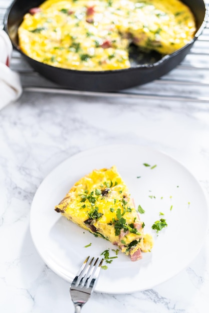 Spinazie en ham frittata