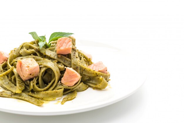 spinazie fettuccine met zalm