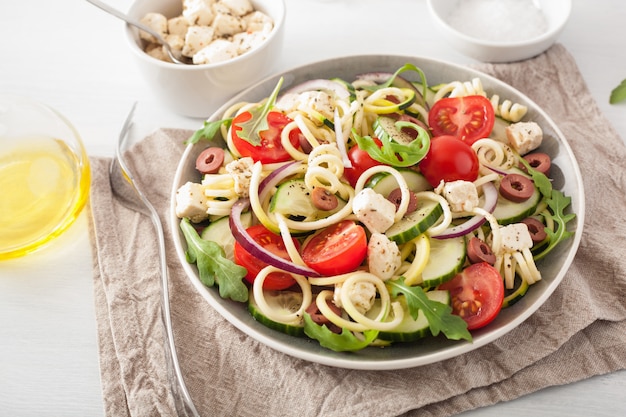 Spiralized courgette salad
