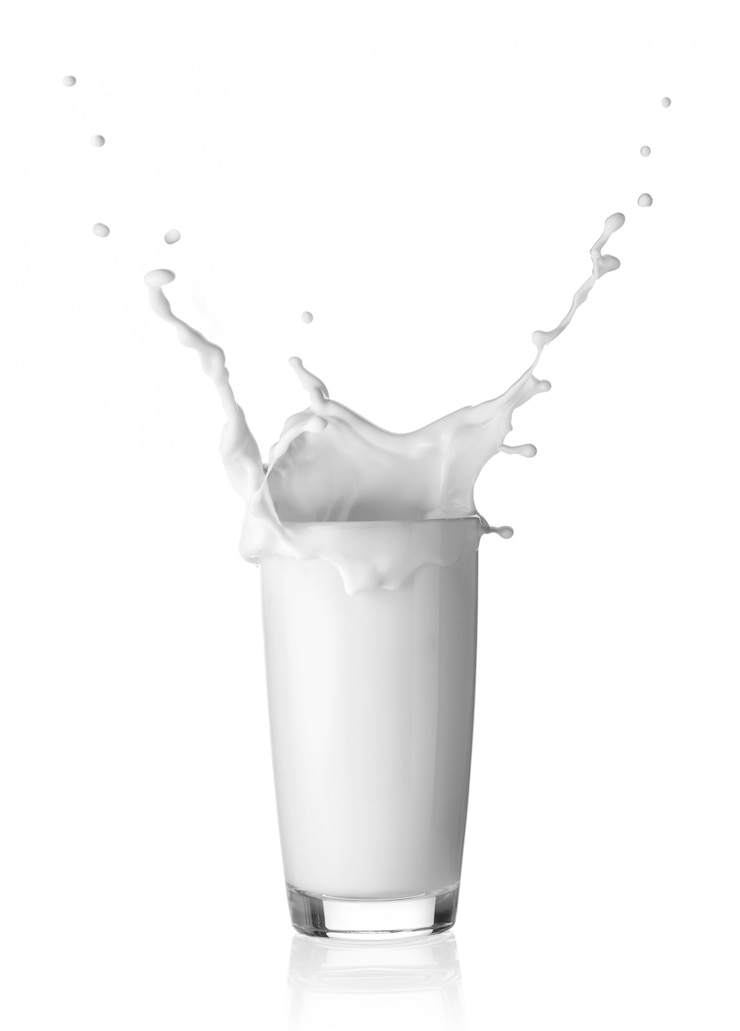 Photo splash in a glass of milk