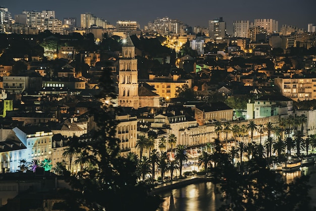 Split bij nacht Kroatië