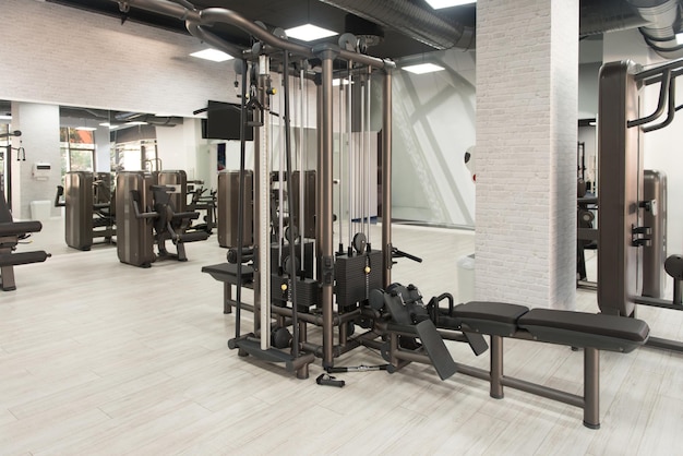 Sportschool Fitnesscentrum zonder menseninterieur