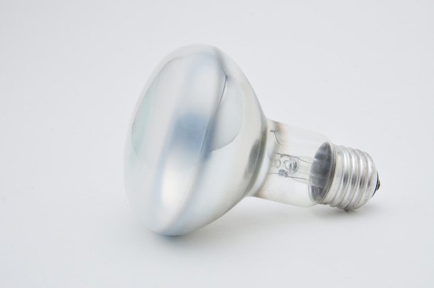 사진 격리 된 흰색 배경에 방 조명을 위한 스폿 램프