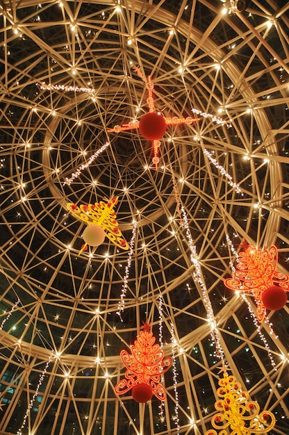 Sprankelende fonkelende sterren ornamenten voor Kerstmis