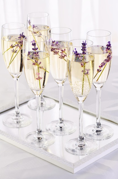 Sprankelende lavendel champagne
