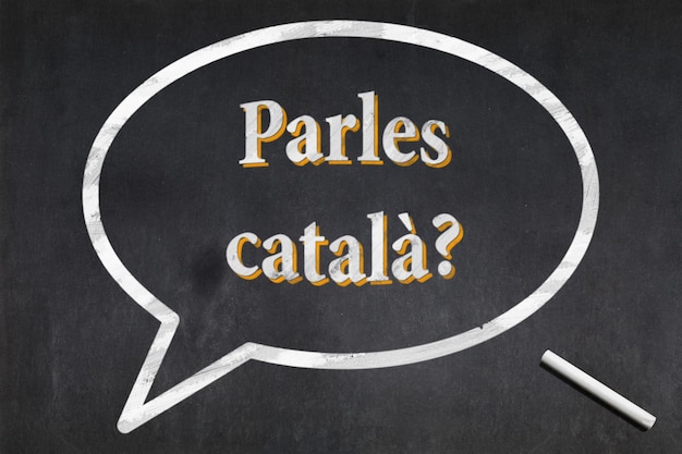 Spreek je Catalaans, geschreven op een schoolbord