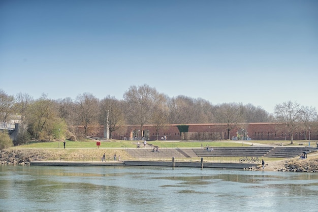 Spring Ingolstadt een park in een Duitse stad in het voorjaar Klenzepark