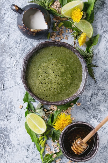 Spring nettle and dandelion smoothie