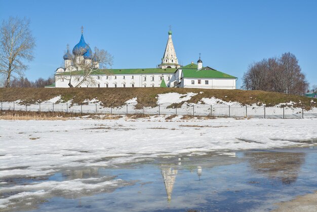 Весна в Суздале.