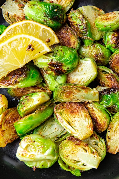 Spruitjes gebakken groente maaltijd eten snack op tafel kopieer ruimte voedsel achtergrond