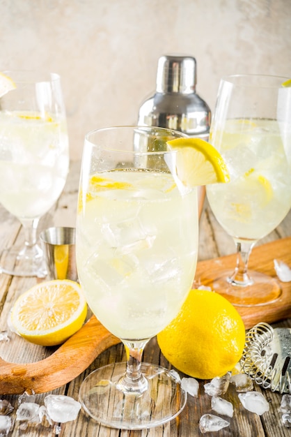 St Germain French Spritz cocktail