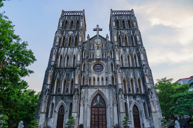 St joseph's cathedral is a old church in vietnam. its a late
19th-century gothic revival neo-gothic style church that serves as
the cathedral of the roman catholic archdiocese in old quarter
city.