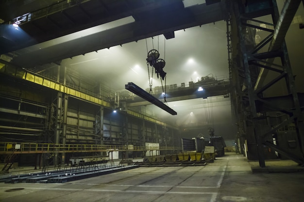 Foto staalproductie in elektrische ovens