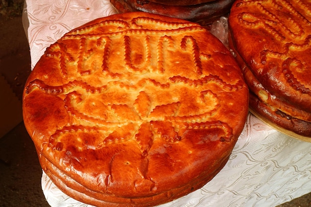 Foto pila di deliziosi pani dolci armeni tradizionali gata