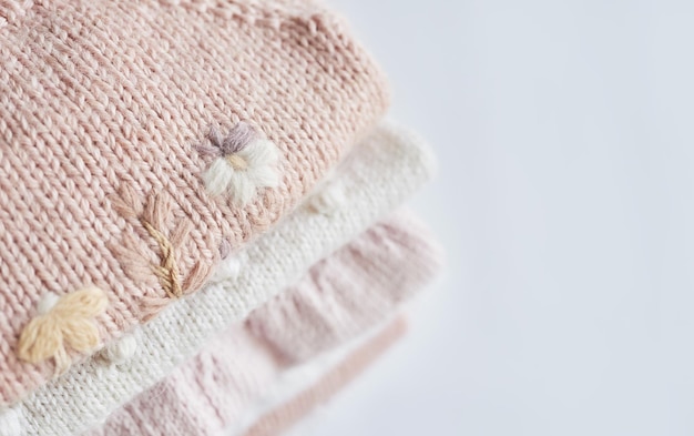 니트 옷 쌓기 아기옷 바느질 취미 뜨개질 세공