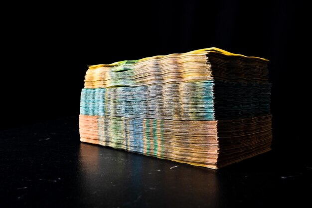 Photo stack of lei romanian money ron leu money european currency