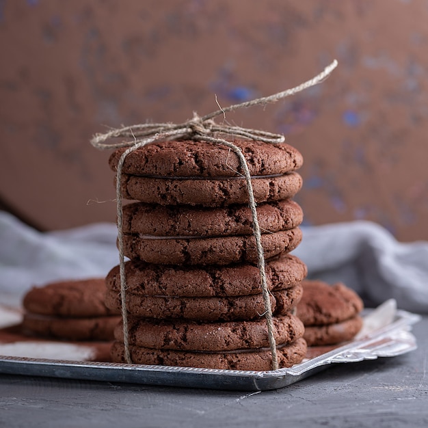 Stack of round chocolate cookies 