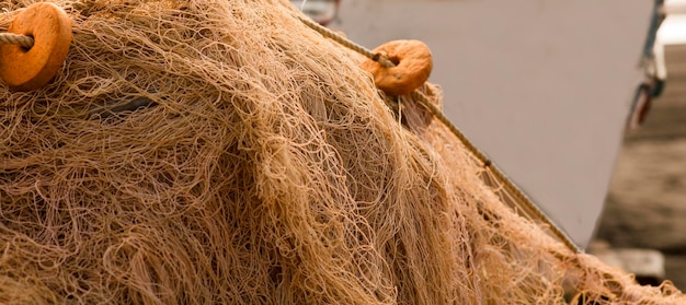 Stacked flanged fishing network, sand color