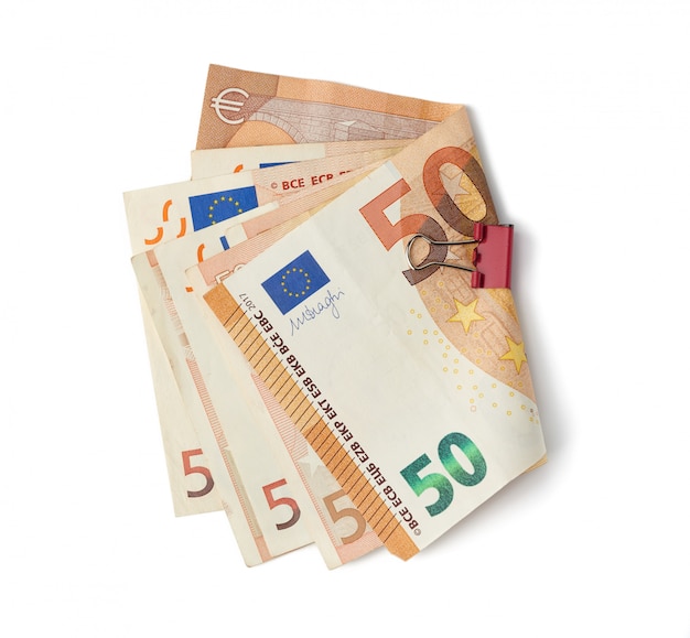 Foto pila impilata di note di carta dell'unione europea, valore nominale 5