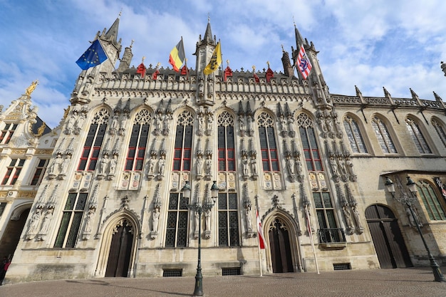 Stadhuis brugge één van de oudste stadhuizen van heel nederland regio brugge belgië