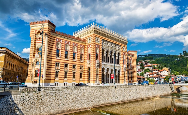Stadhuis van Vijecnica in Sarajevo Bosnië en Herzegovina