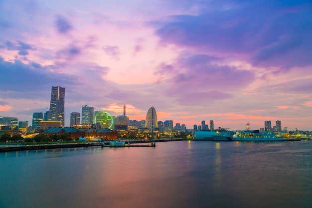 stadsgezicht van Minato Mirai, Yokohama, Japan