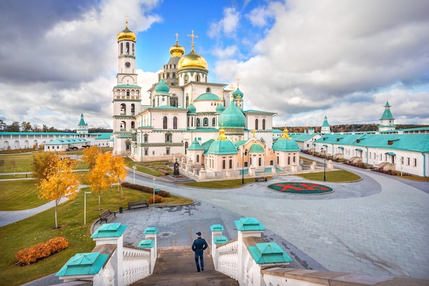 Лестница в Новоиерусалимском монастыре в Истре