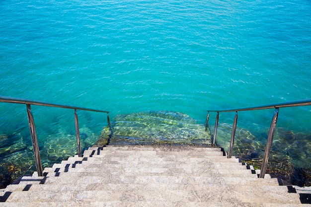 海への階段