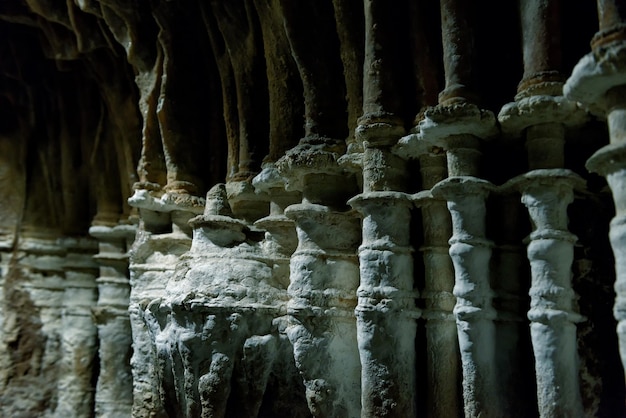 Stalagmieten en stalactieten achtergrond