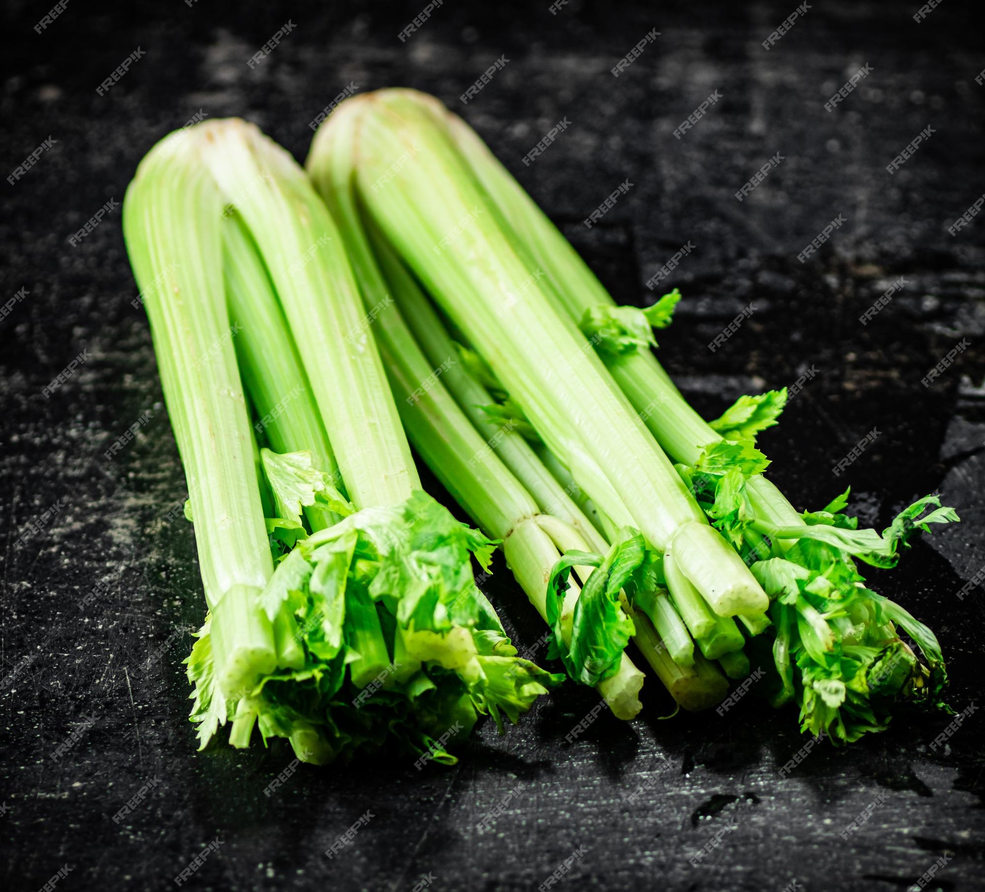 if you can Odds bow Premium Photo | Stalks of fresh celery on the table