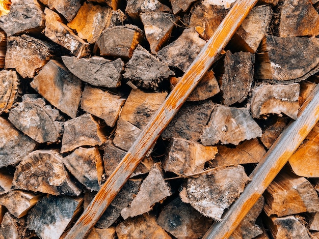 Stammen van een boom het gezaagde hout