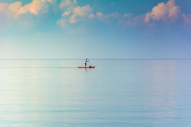 Stand-up paddleboarden