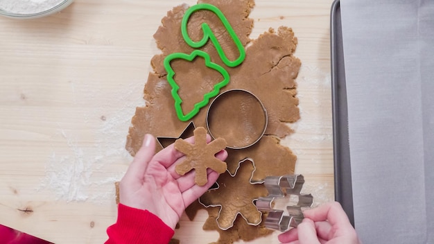 Foto stap voor stap. peperkoekkoekjes bakken voor kerst.