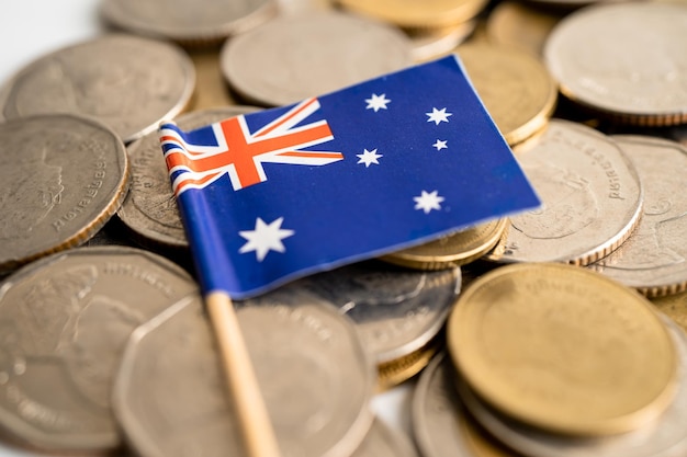 Stapel munten geld met Australië vlag Financiën banking concept