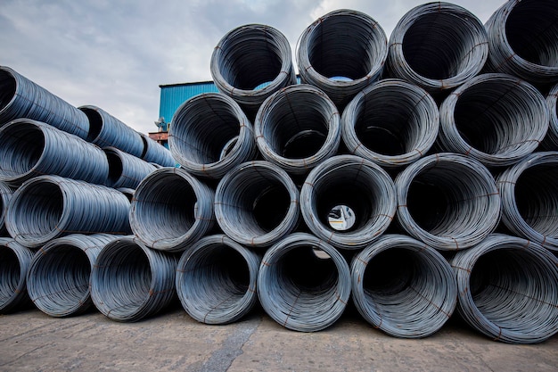 Stapel walsdraadstaal of spoel voor industrieel gebruik