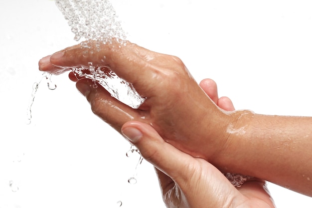 Stappen om uw handen grondig te wassen om ziektekiemen en virussen te voorkomen