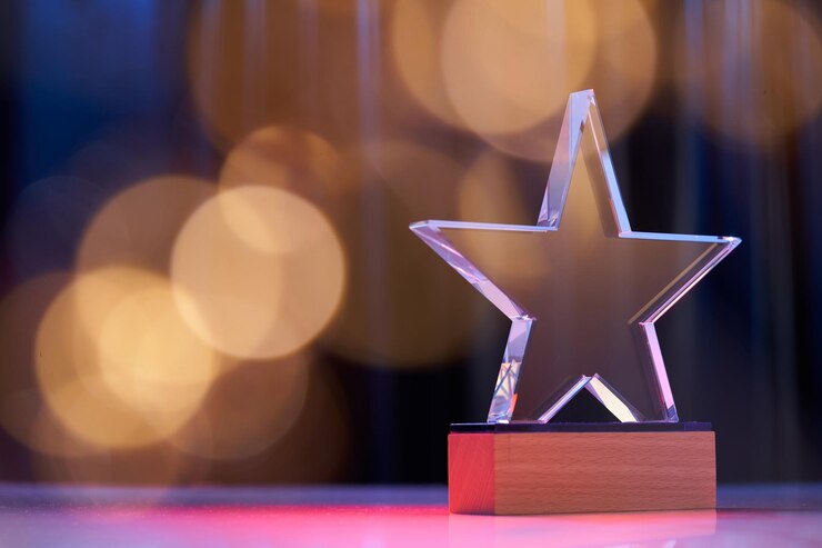 Photo star shape trophy with color lighting