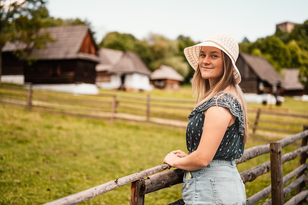 Photo stara lubovna castle and an open air folk museum slovakia lubovnian openair museum is an ethnographic exposition in nature architectural theme