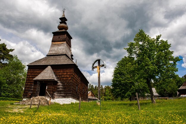 Старая Любовна Скансен Греко-католическая деревянная церковь Святого Архангела Михаила Словакия