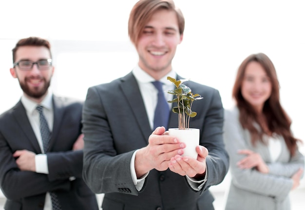 Foto startupportrait di un giovane uomo d'affari di successo