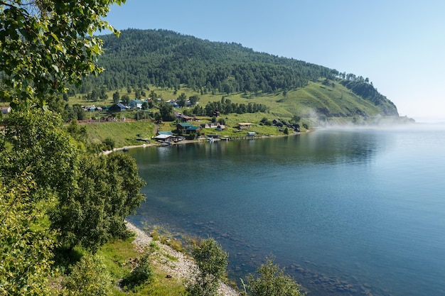 Station Angasolskaya van de Circum Baikal-spoorweg Baikalmeer, Rusland