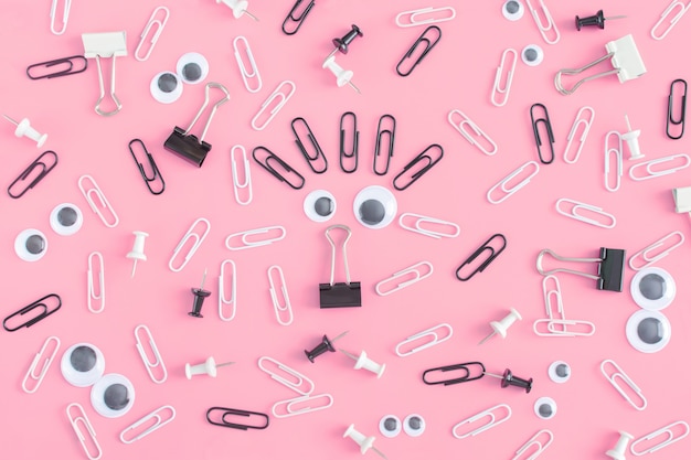 Stationery in scattered chaotic on pink